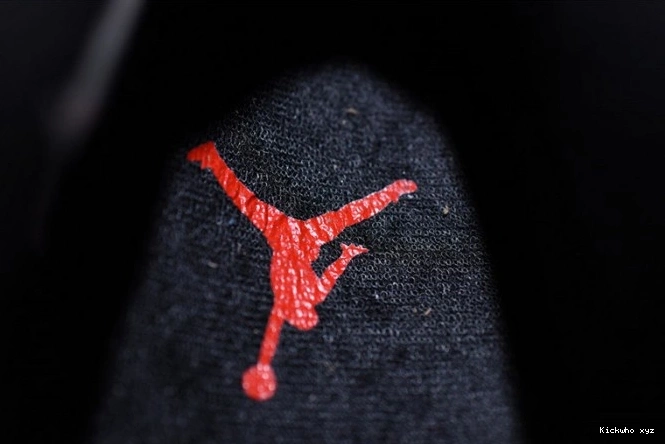 Laser CI1184-001 Air Jordan Black Retro 4 0710